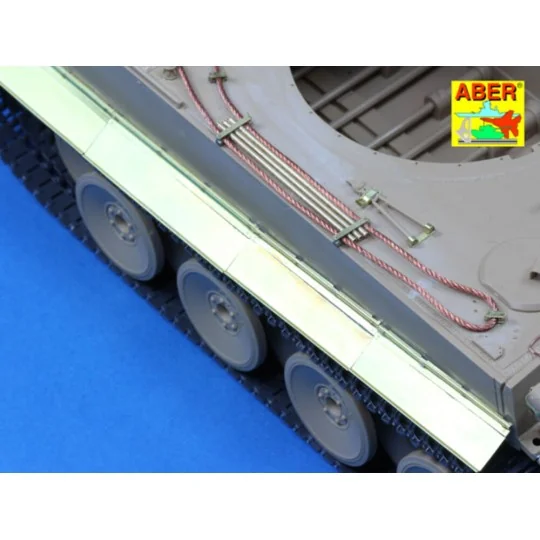 Fenders and exhaust covers for Tiger I (for early model in Africa) ...