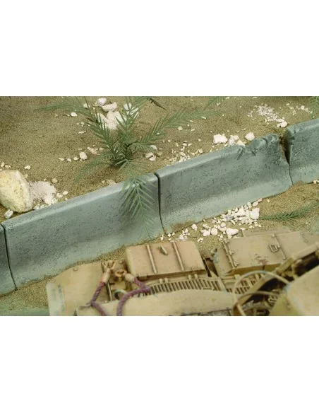 [NO_DESC] Road accessories n.1, 1/35 - Royal Model RM084