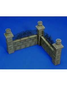 Park wall, 1/35 - Royal Model RM105