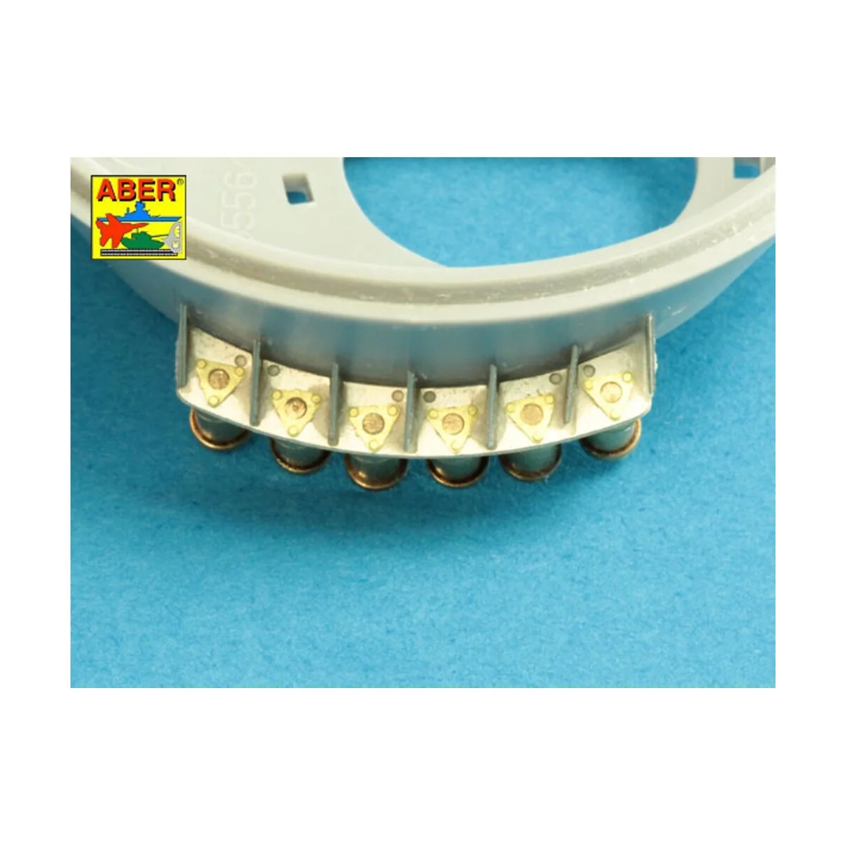 Soviet smoke Discharges system for BMP-1 902V Tucha with rack, 1/35... Soviet smoke Discharges system for BMP-1 902V Tucha with rack, 1/35...