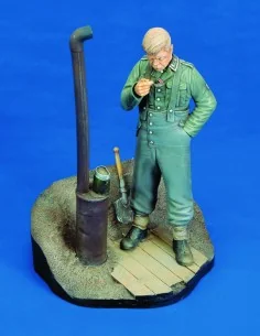 The soldier's lunch Russia '43, 1/16 - Royal Model RM120