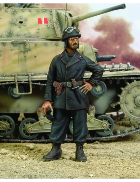 Italian NCO tanker - WWII, 1/35 - Royal Model RM192