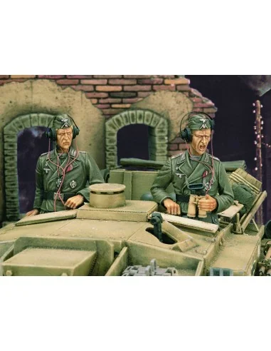 [NO_DESC] Stug III crew - WWII, 1/35 - Royal Model RM234