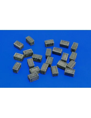 Cal. 50 Ammo boxes, 1/35 - Royal Model RM249