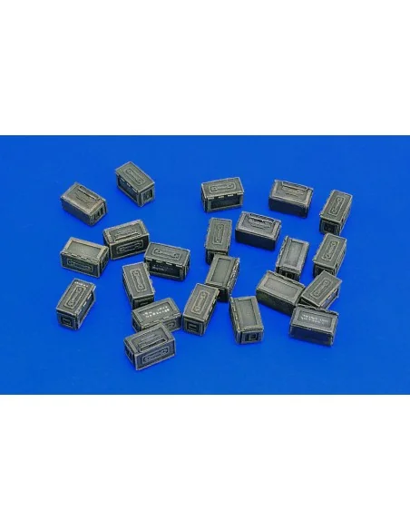 [NO_DESC] Cal. 50 Ammo boxes, 1/35 - Royal Model RM249
