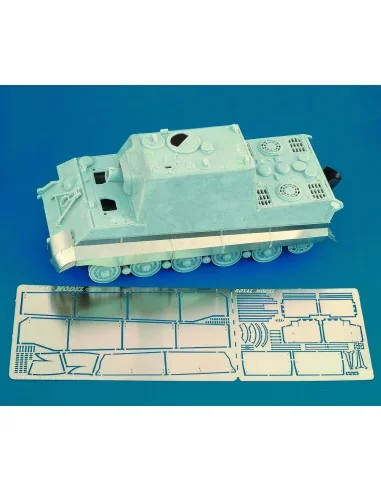 Fenders Jagdtiger (for Dragon kit), 1/35 - Royal Model RM305