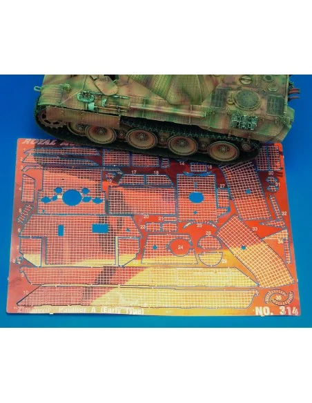 [NO_DESC] Zimmerit Panther A Early Type, 1/35 - Royal Model RM314