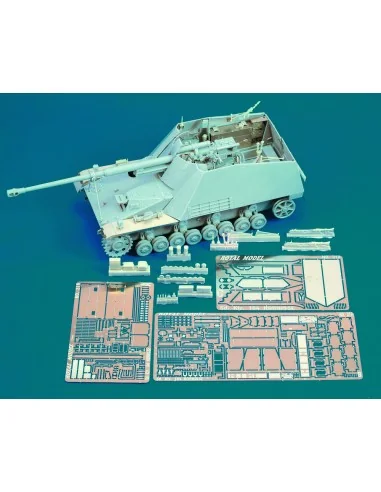 [NO_DESC] “Hornisse-Nashorn” Sd. Kfz. 164-part1°, 1/35 - Royal Mode...