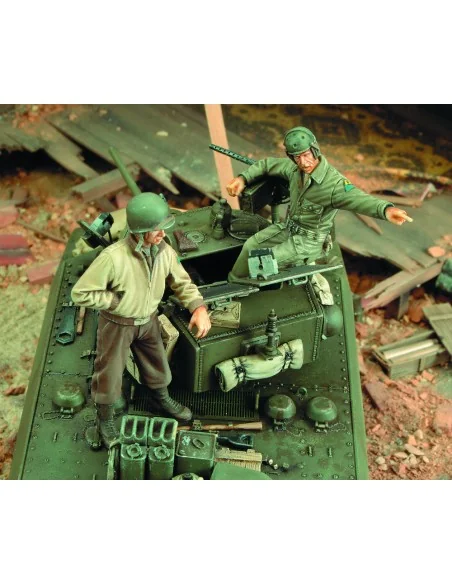 M3A3 Stuart Crew-WWII, 1/35 - Royal Model RM336