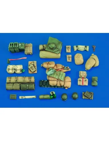 Stowage M3A3 Stuart-WWII, 1/35 - Royal Model RM337