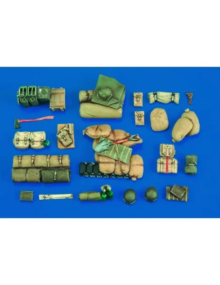 Stowage M3A3 Stuart-WWII, 1/35 - Royal Model RM337