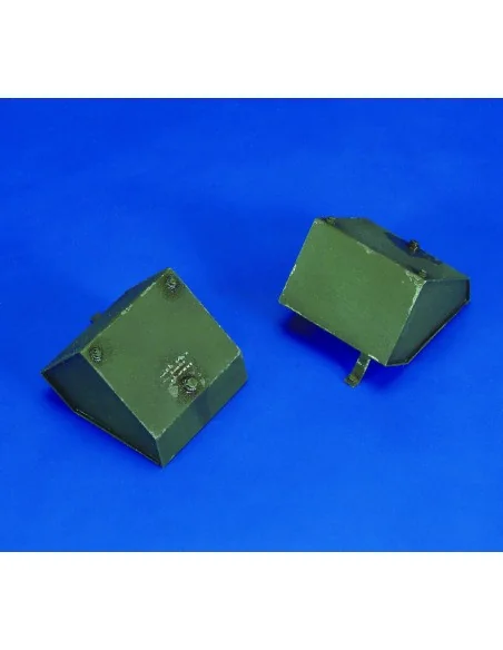 Fuel Boxes T-34, 1/35 - Royal Model RM395