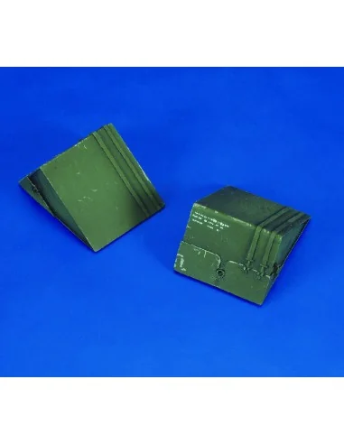 Fuel Boxes T-34 mod 1943, 1/35 - Royal Model RM396