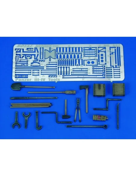 Pz. III-IV Tools & Holders-WWII, 1/35 - Royal Model RM437