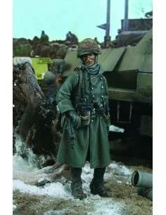 SS Machine Gunner-WWII, 1/35 - Royal Model RM483