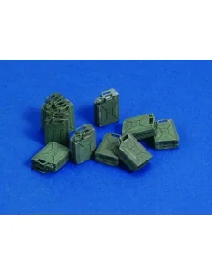 Italian Jerrycans-WWII, 1/35 - Royal Model RM513