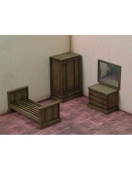 [NO_DESC] Bedroom furniture, 1/35 - Royal Model RM555
