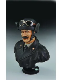 [NO_DESC] Italian Tanker-WWII Bust, 1/10 - Royal Model RM559