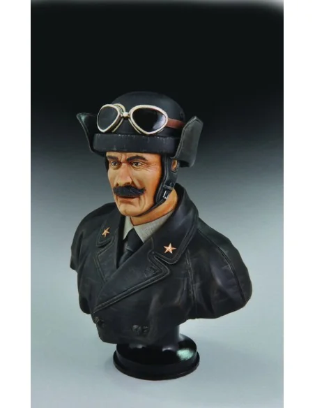 [NO_DESC] Italian Tanker-WWII Bust, 1/10 - Royal Model RM559