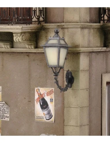 Lamp on wall, 1/35 - Royal Model RM581