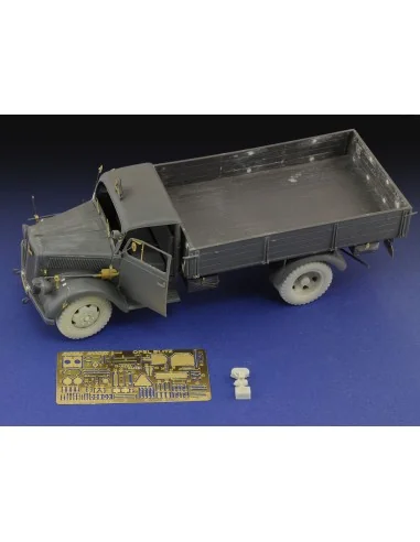 Opel Blitz, 1/35 - Royal Model RM600