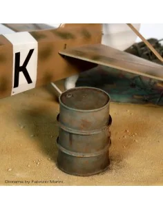 [NO_DESC] Italian oil drums-WWII, 1/35 - Royal Model RM623 2