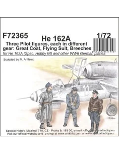 He 162-Three Pilot figures, each i.different gear:Great Coat, Flyin... 2