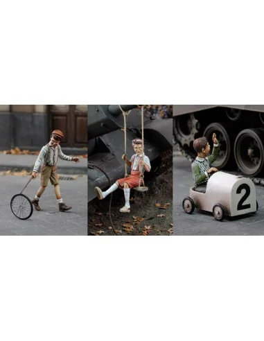 Children playing, 1/35 - Royal Model RM638