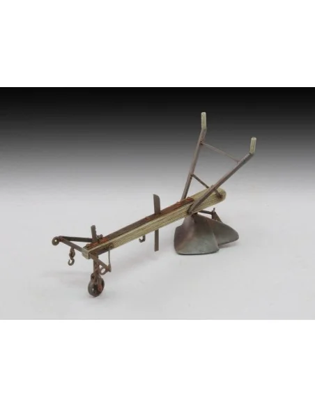 [NO_DESC] Farm plow, 1/35 - Royal Model RM644