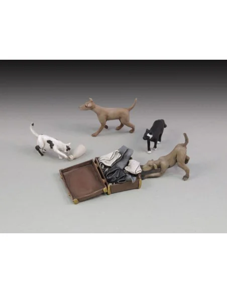 Dogs and cats, 1/35 - Royal Model RM662