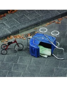 Pushchair & tricycle, 1/35 - Royal Model RM731 2