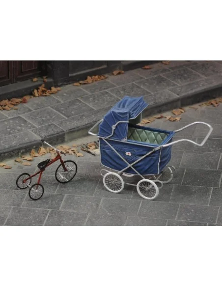 [NO_DESC] Pushchair & tricycle, 1/35 - Royal Model RM731