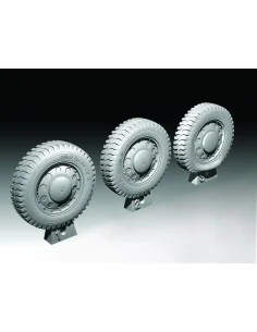 Dingo Wheels, 1/35 - Royal Model RM741