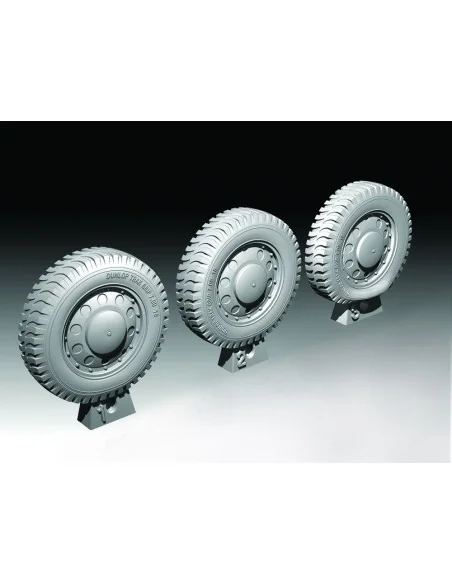 Dingo Wheels, 1/35 - Royal Model RM741