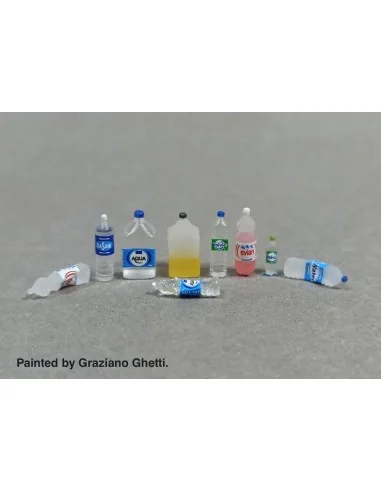 Water bottles, 1/35 - Royal Model RM746
