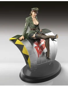 Pin-Up Pilot, 1/35 - Royal Model RM788