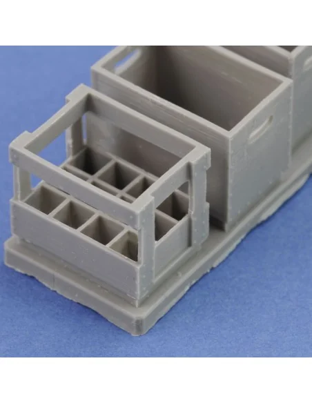 Champagne, cognac e wine bottles with crates, 1/35 - Royal Model RM801