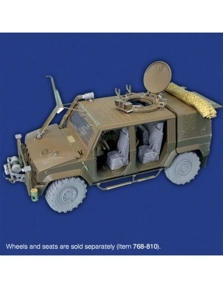 807 Lince, 1/35 - Royal Model RM807