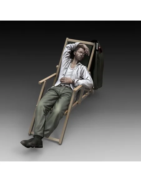 German soldier who sleeps-WWII, 1/35 - Royal Model RM852
