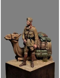 [NO_DESC] Italian Officer Libia 1940, 1/35 - Royal Model RM854 2