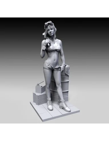 Garage girl, 1/35 - Royal Model RM856