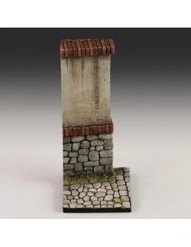 Base with wall (cm 3, 5x3, 5), 1/32 - Royal Model RM868