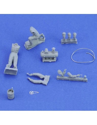 Soldiers painting, 1/72 - Royal Model RM898
