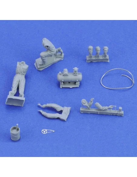 Soldiers painting, 1/72 - Royal Model RM898