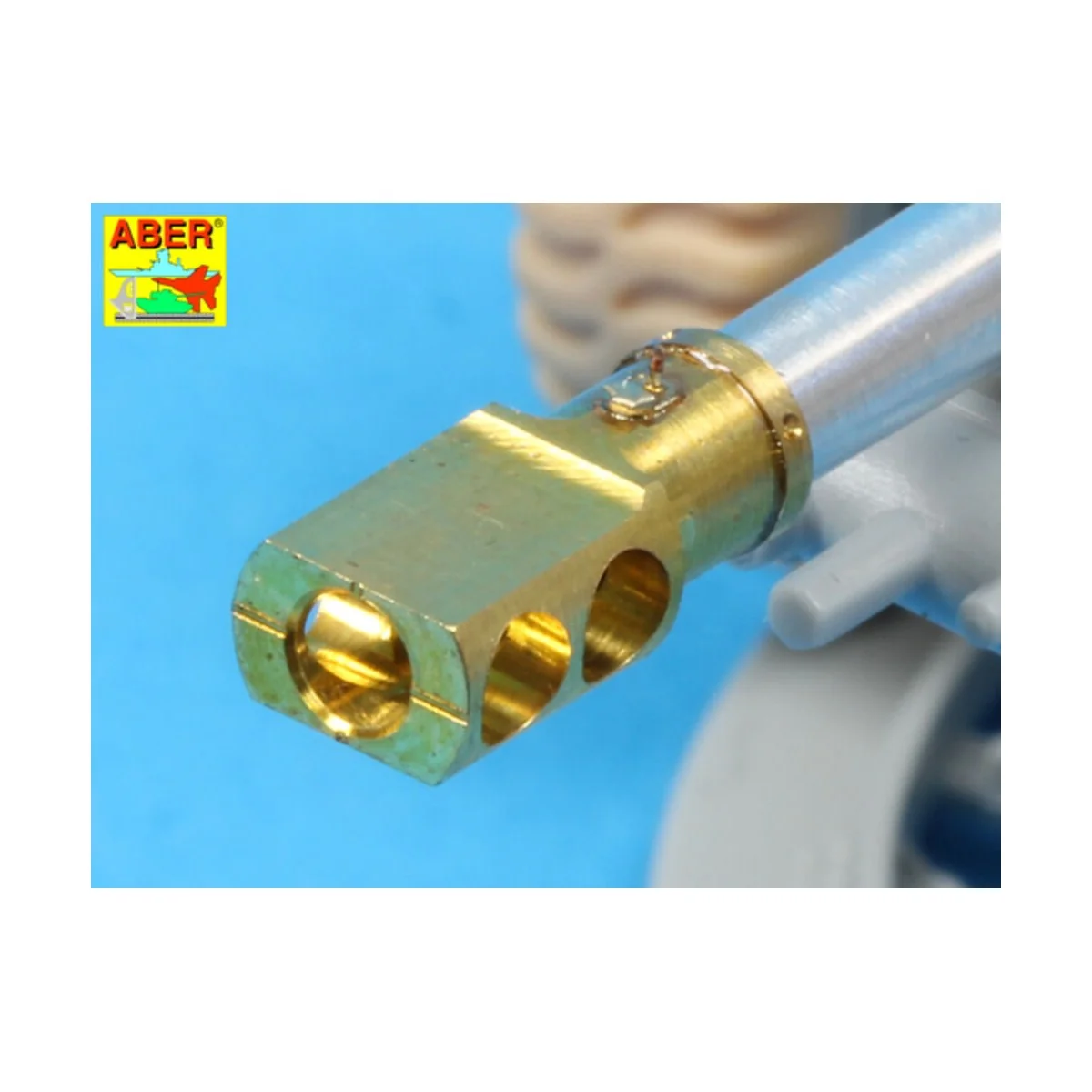 Late barrel MK2 with muzzle brake to British 25 pdr - Aber Models 3...