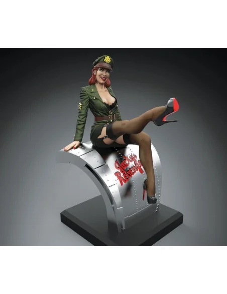 [NO_DESC] Pin Up Pilot (75mm) - Royal Model RM900