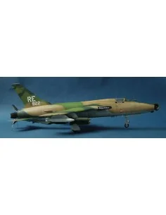 Republic F-105 D Thunderchief, 1/32 - Trumpeter 02201 2