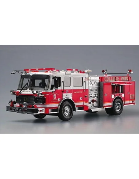 American LaFrance Eagle Fire Pumper 2002, 1/25 - Trumpeter 02506