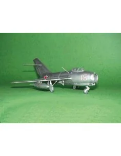 MiG-15 bis Fagot, 1/48 - Trumpeter 02806 2