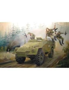 Russian BTR-40 APC, 1/35 - Trumpeter 05517